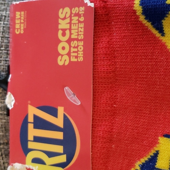 Trio of Crew Socks Old Bay Seasoning, Kellogg's Frosted Flakes & Ritz Crackers - Picture 5 of 8